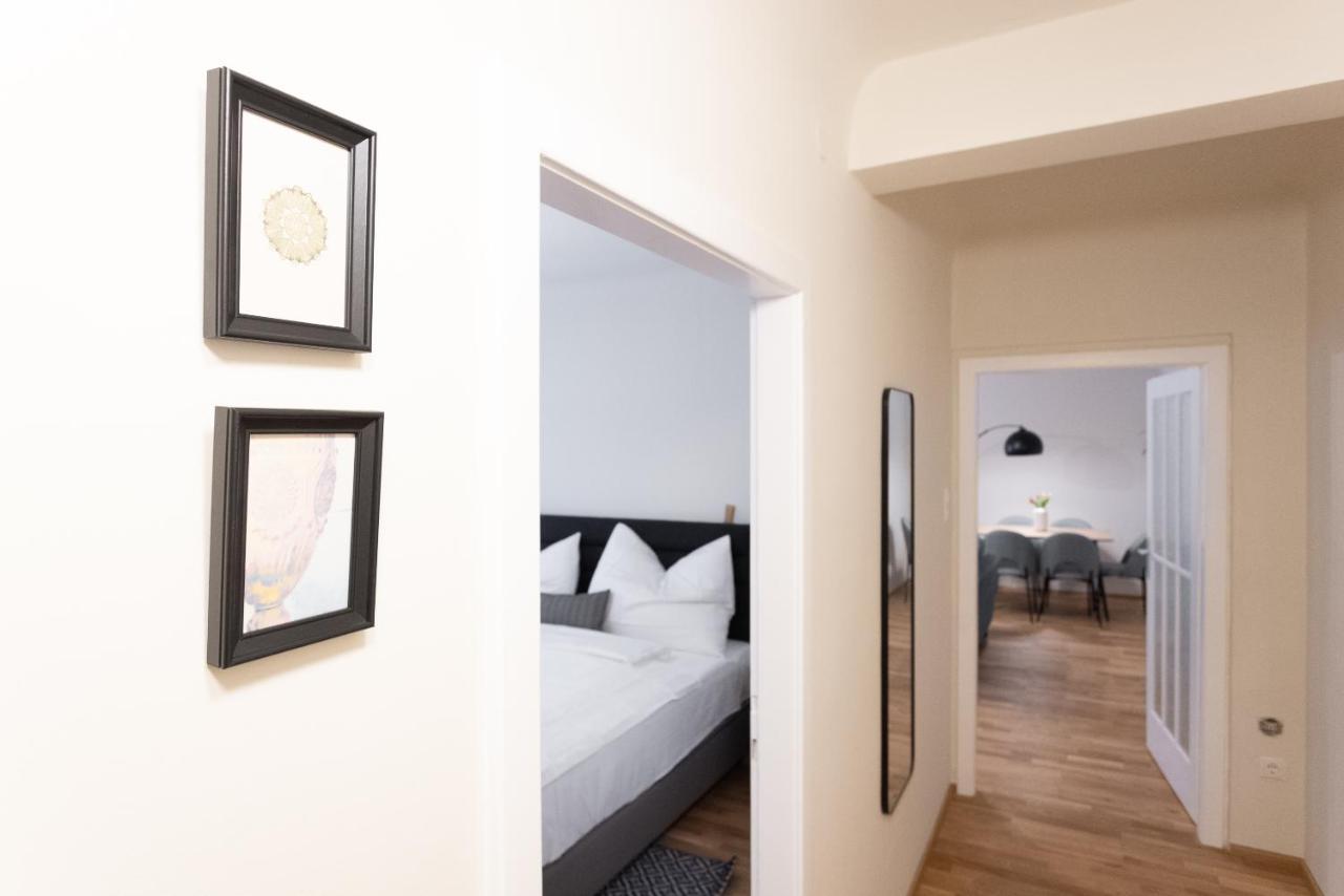 Chic 1-Bed Apt By Canal Walk To Historic Centre Viena Exterior foto