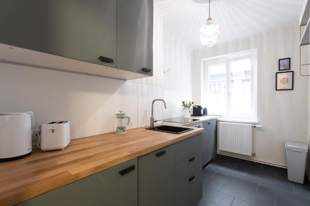 Chic 1-Bed Apt By Canal Walk To Historic Centre Viena Exterior foto
