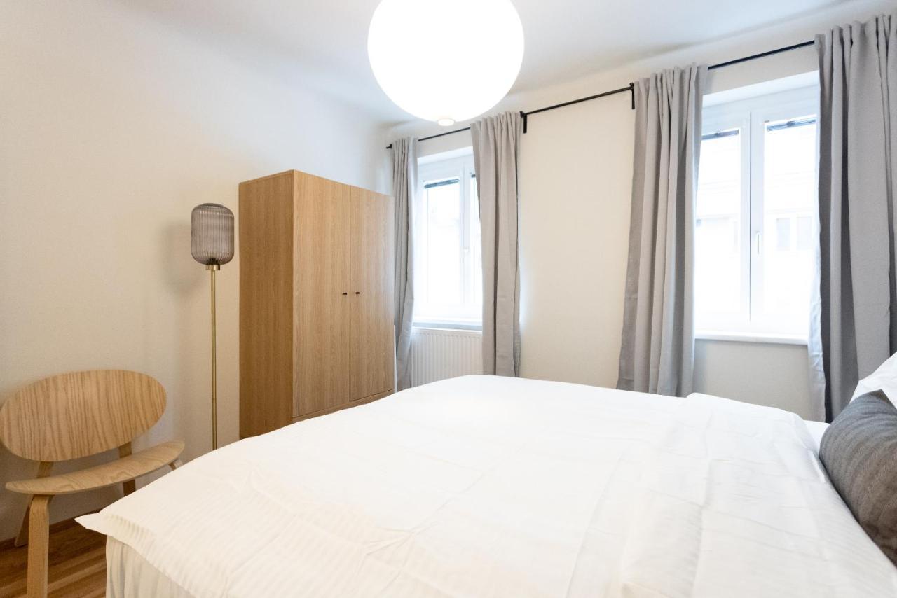 Chic 1-Bed Apt By Canal Walk To Historic Centre Viena Exterior foto