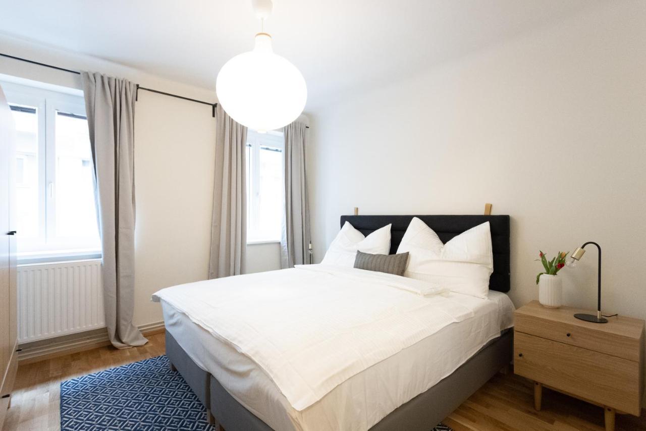 Chic 1-Bed Apt By Canal Walk To Historic Centre Viena Exterior foto