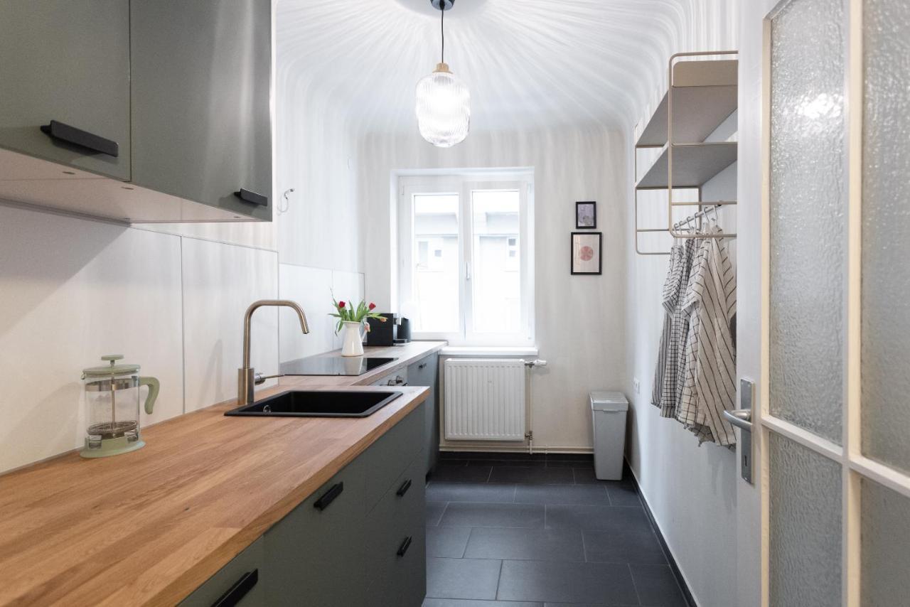 Chic 1-Bed Apt By Canal Walk To Historic Centre Viena Exterior foto